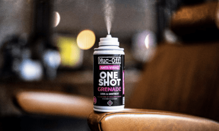 Muc-Off lanza la primera granada one shot Anti-Virus