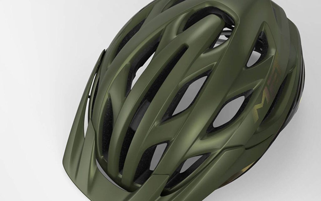 MET Veleno, el casco para ciclismo más polivalente. Sin etiquetas, el nuevo casco de MET puede usarse para todo: Gravel, Adventure, Cross country, Down country, All Mountain, Trail… 